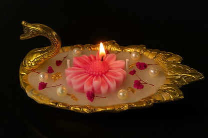 ✨ Luxury Swan-Shaped Decorative Candle with Pink Flower Design 🕯🦢🌸