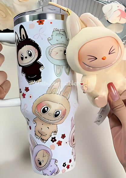 “Labubu Mood™ Premium Tumbler – HD Art Print | 1200ML | Leak-Proof & Stylish”